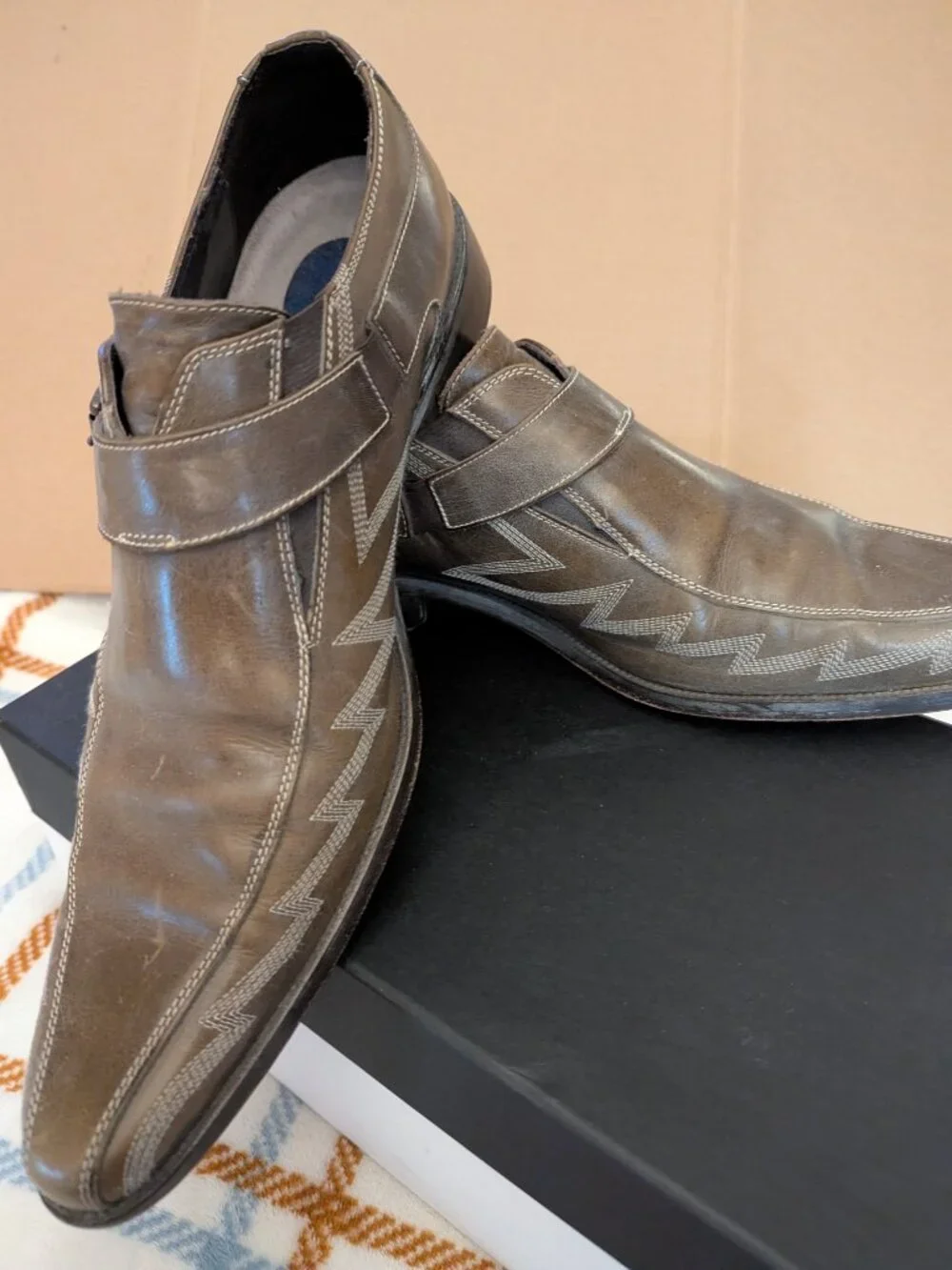 DONALD J. PLINER Jean Shoes Sper Nice Mens Shoes Size 10
